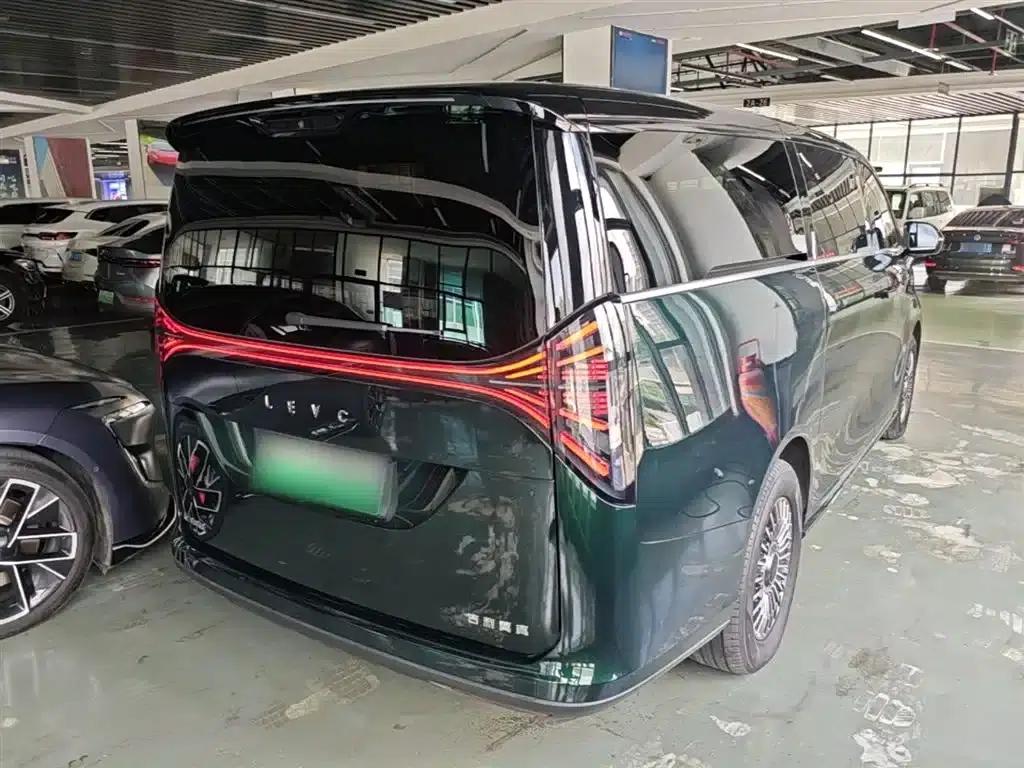 Yizhen L380 2025 Model 805km Flagship Edition 4WD — миниатюра 7