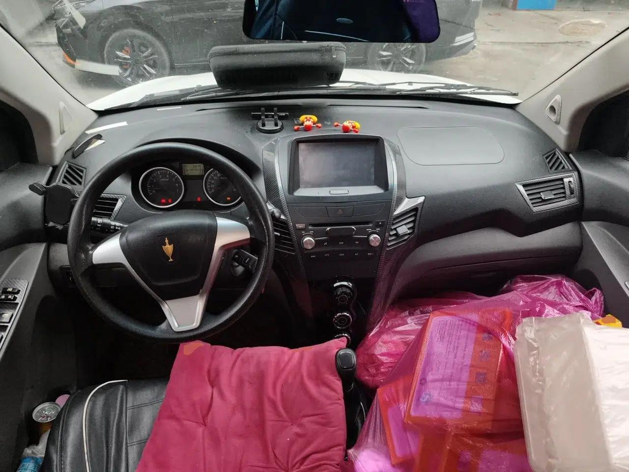 Jinbei Zhishang S30 2013 1.5L Manual Fashion Edition — миниатюра 9