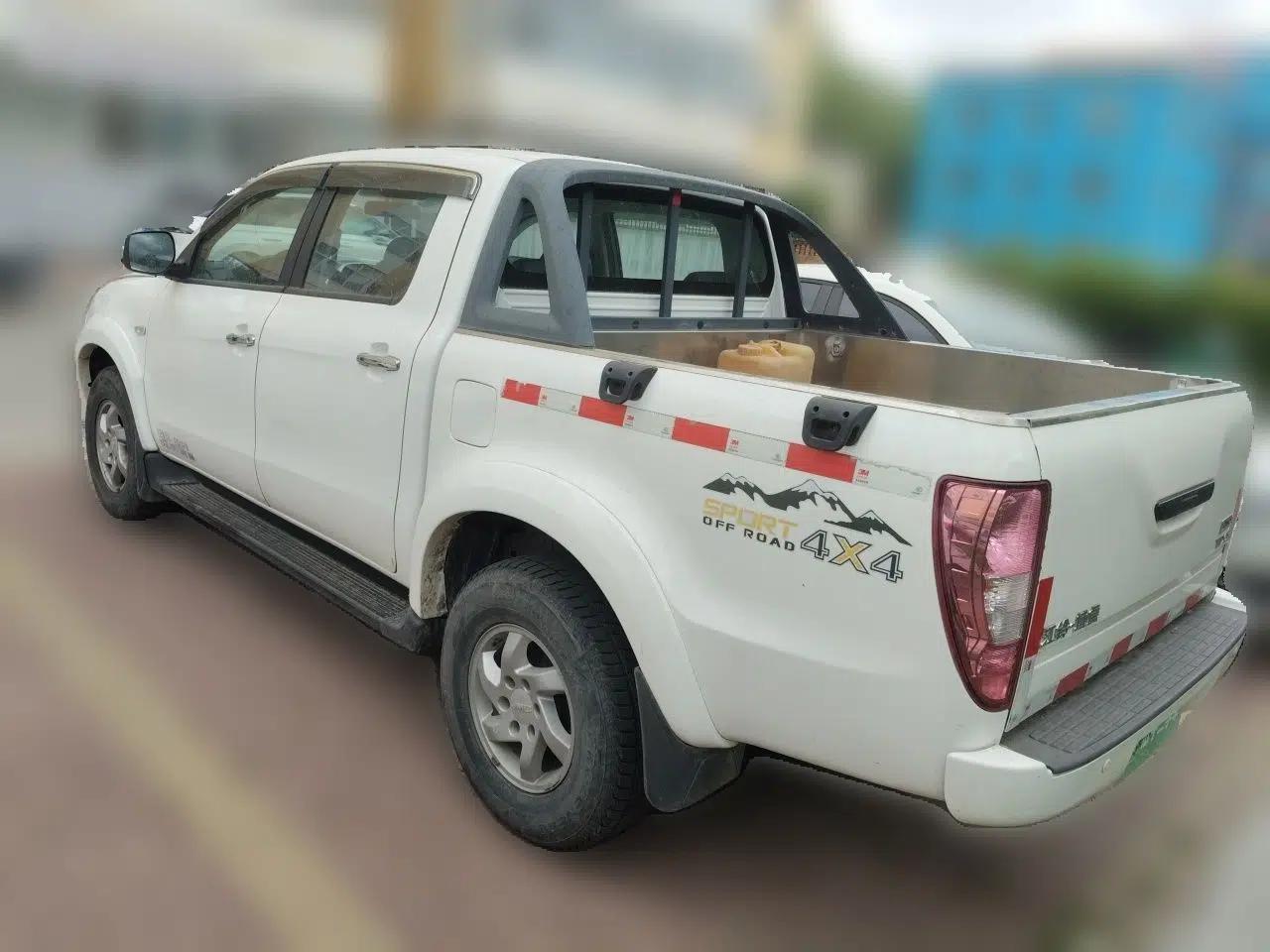 JMC Yuhu 7 2016 2.4T Four-Wheel Drive Luxury Edition JX4D24 — миниатюра 4
