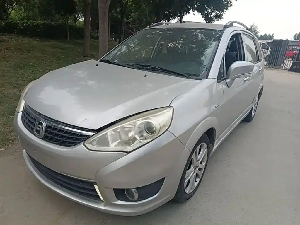 Liana A6 2014 Hatchback 1.4L Manual Ideal Model — миниатюра 1