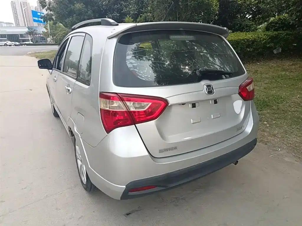 Liana A6 2014 Hatchback 1.4L Manual Ideal Model — миниатюра 5