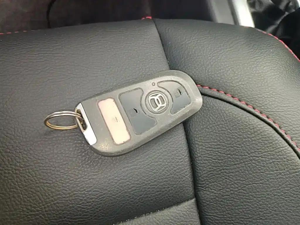 Liana A6 2014 Hatchback 1.4L Manual Ideal Model — миниатюра 9