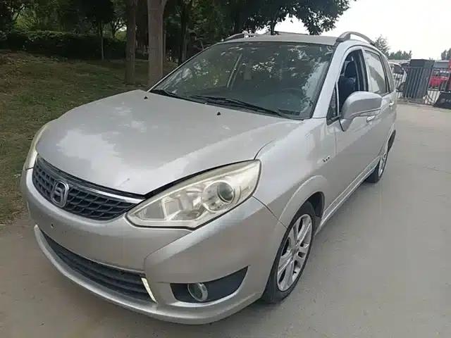 Liana A6 2014 Hatchback 1.4L Manual Ideal Model