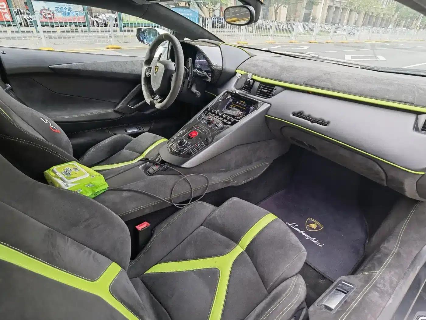 2011 Aventador LP 700-4 — миниатюра 4