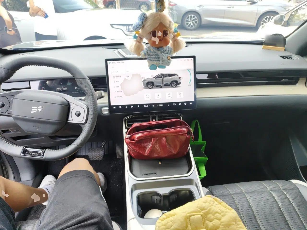 JETOUR Shanhai L6 2024 1.5TD DHT ULTRA — миниатюра 9