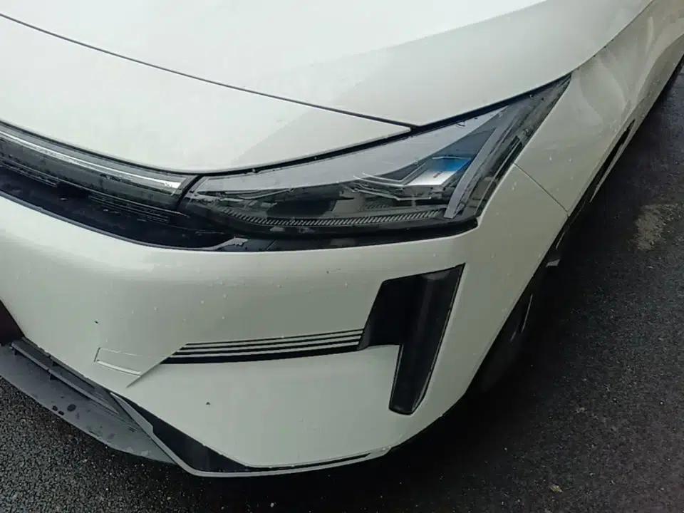 Geely Galaxy L6 2024 125km PLUS Dragon Edition — миниатюра 8