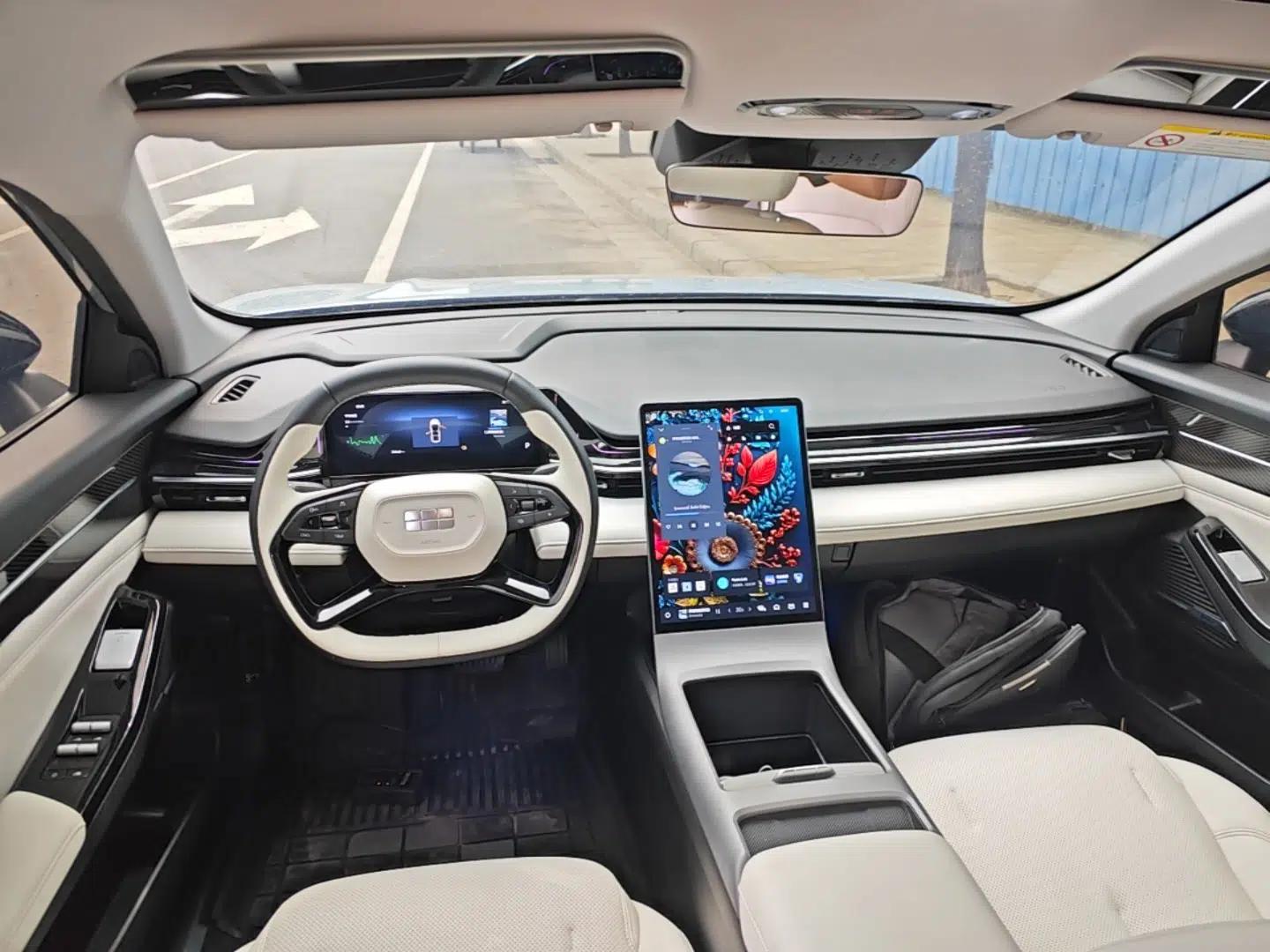 Geely Galaxy L6 2023 125km Starship — миниатюра 12