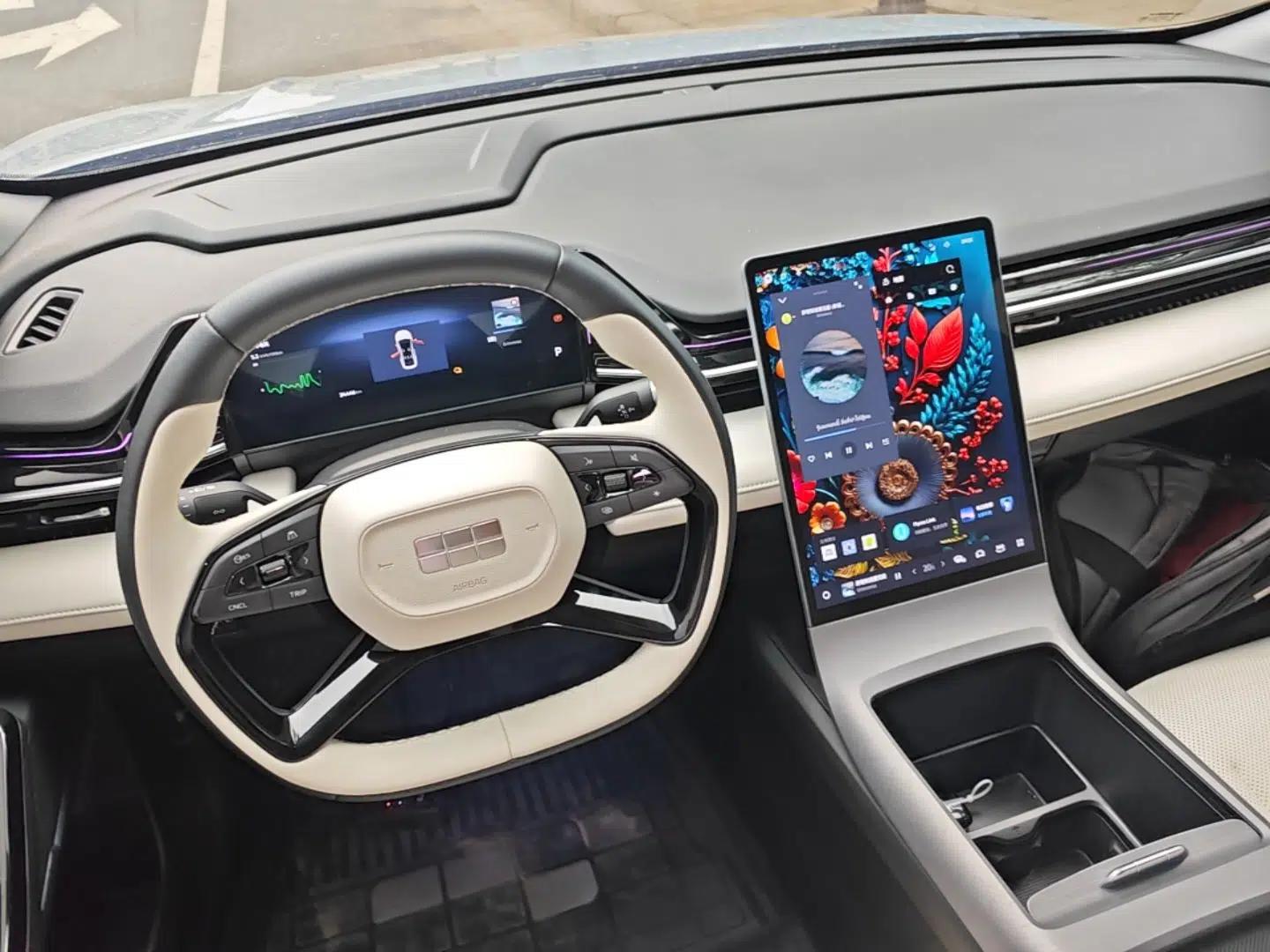 Geely Galaxy L6 2023 125km Starship — миниатюра 16