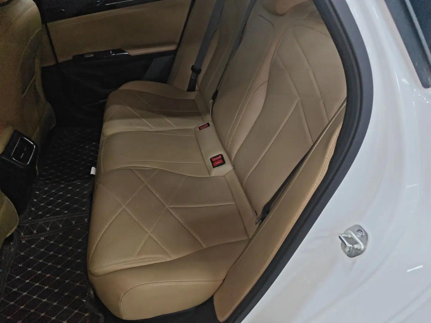 Geely Galaxy L6 2024 125km PLUS Dragon Edition — миниатюра 20