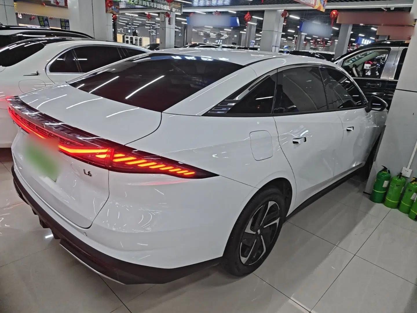 Geely Galaxy L6 2024 125km PLUS Dragon Edition — миниатюра 6