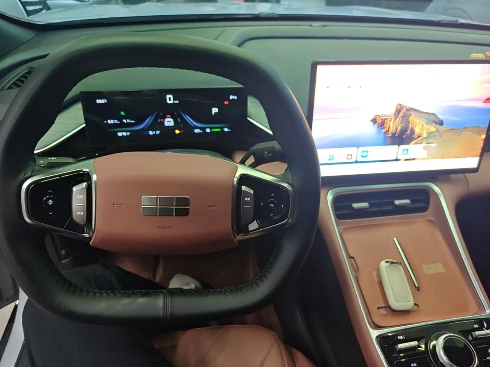 Geely Galaxy L6 2025 EM-i 60km Launch Edition — миниатюра 13
