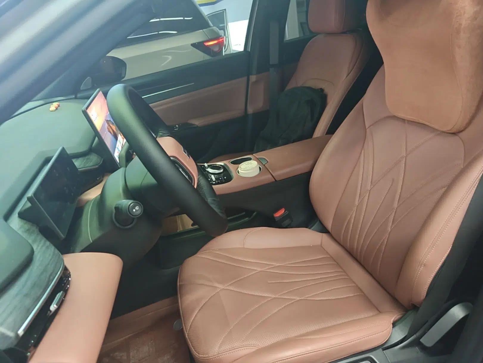 Geely Galaxy L6 2025 EM-i 60km Launch Edition — миниатюра 17