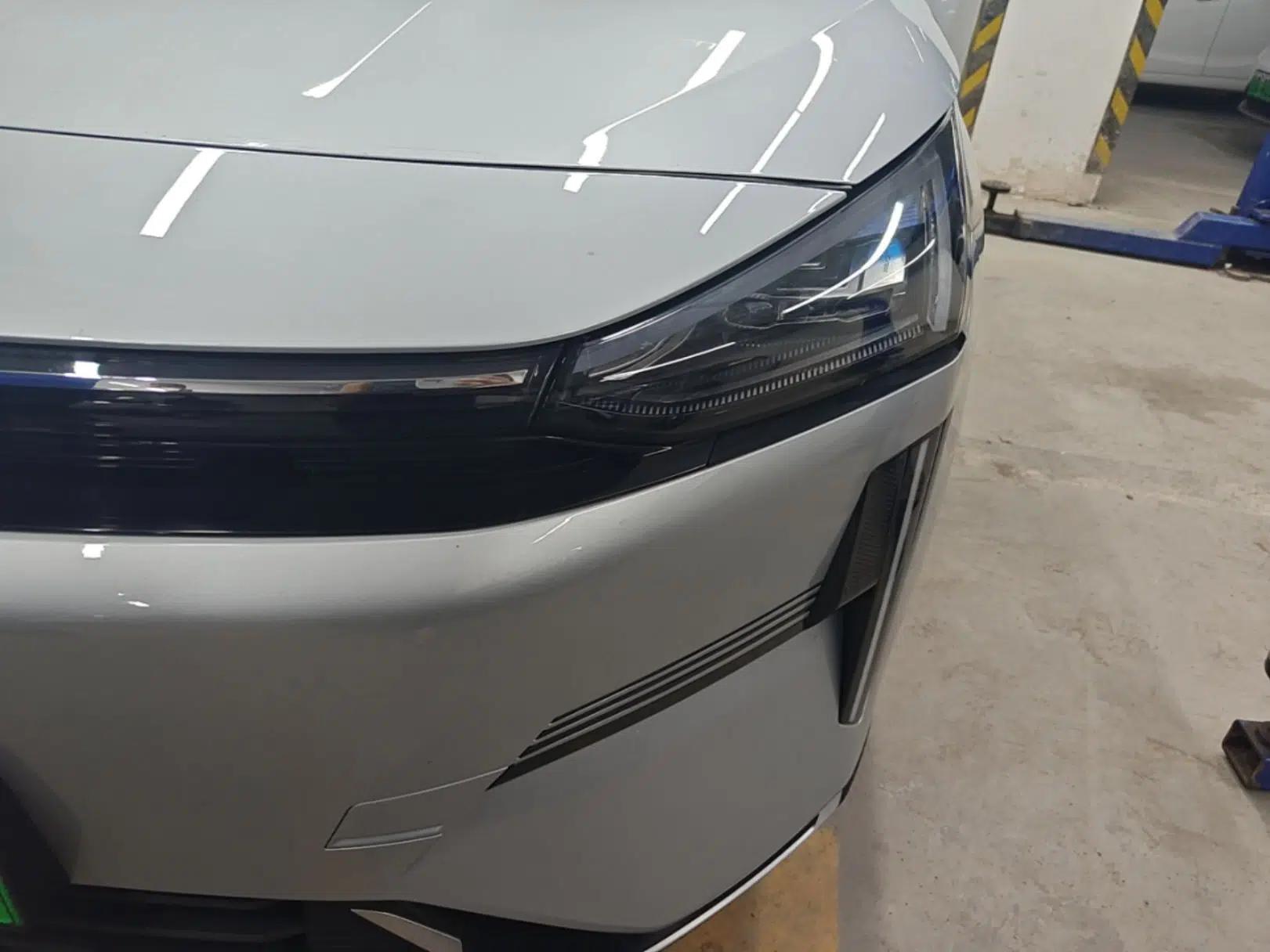 Geely Galaxy L6 2025 EM-i 60km Launch Edition — миниатюра 8