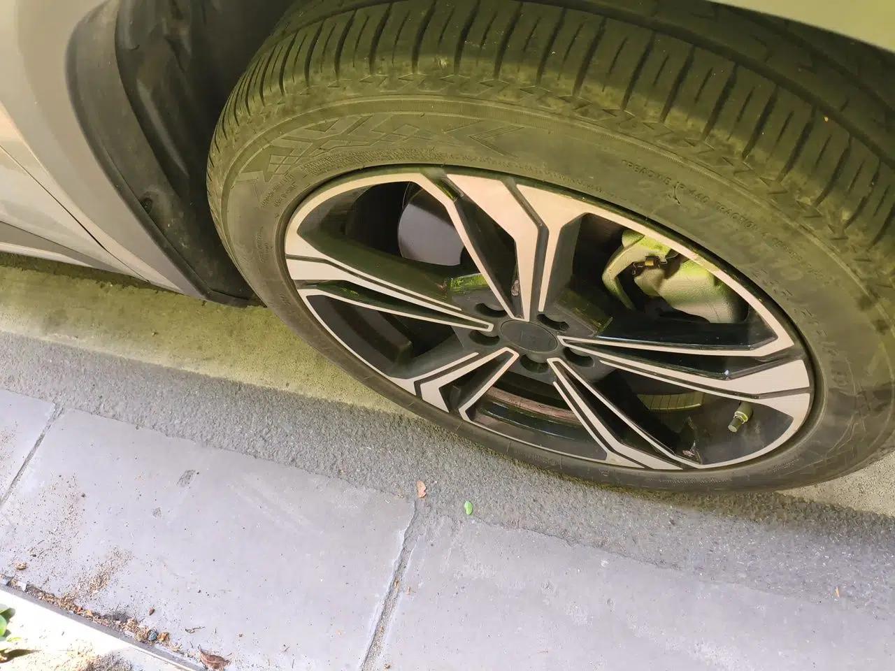 Geely Galaxy L7 2023 1.5T 115 km PLUS — миниатюра 8