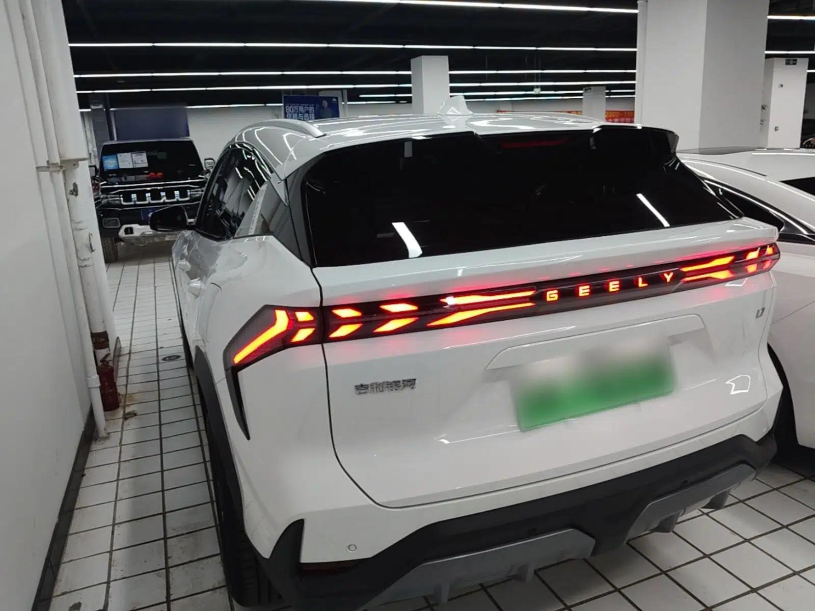 Geely Galaxy L7 2023 1.5T 55km PRO — миниатюра 4
