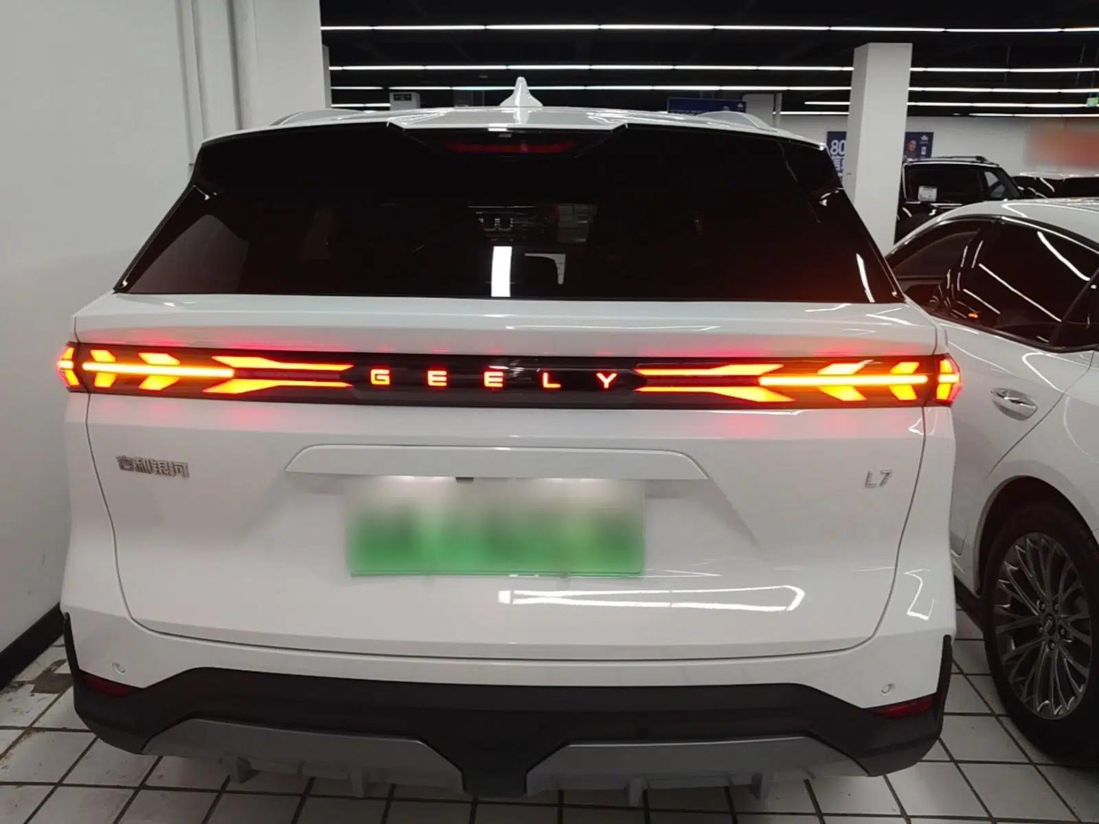 Geely Galaxy L7 2023 1.5T 55km PRO — миниатюра 5