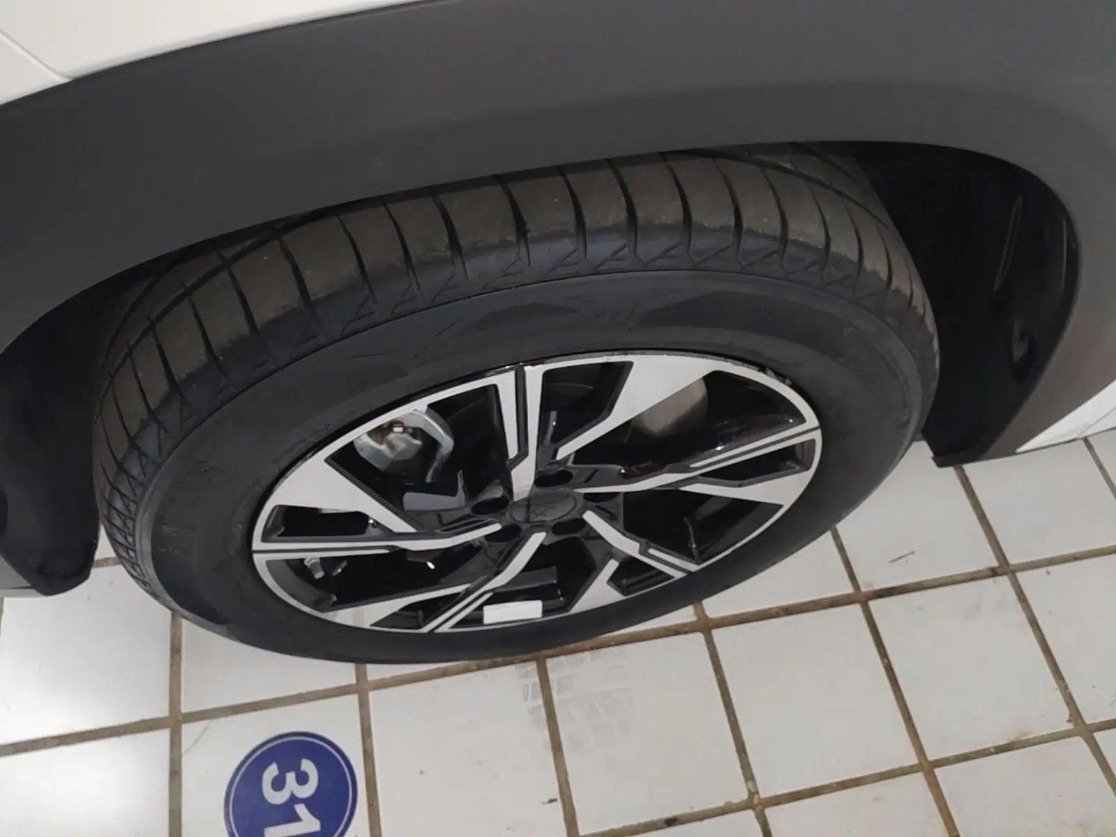 Geely Galaxy L7 2023 1.5T 55km PRO — миниатюра 10