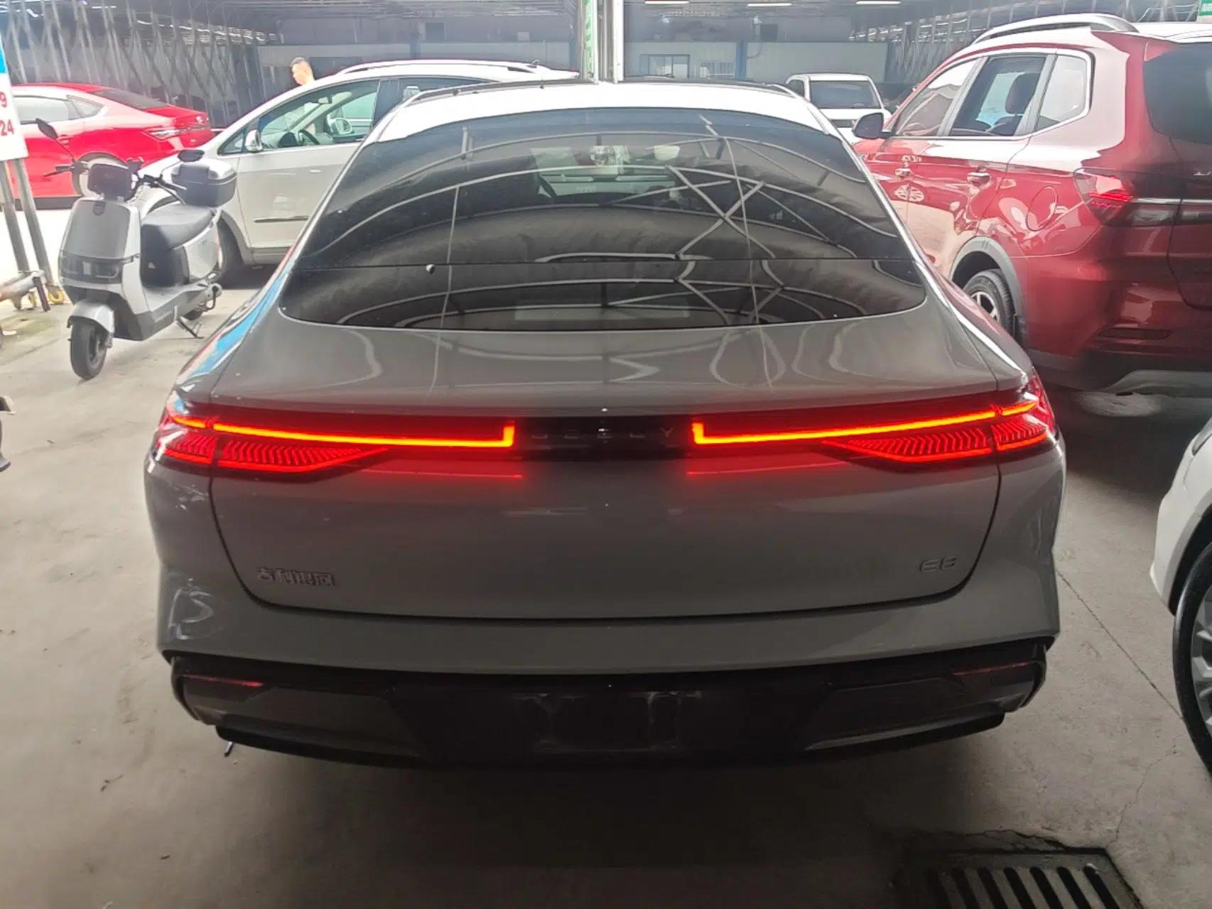 Geely Galaxy E8 2025 700 km Long-Range Intelligent Driving Version — миниатюра 5