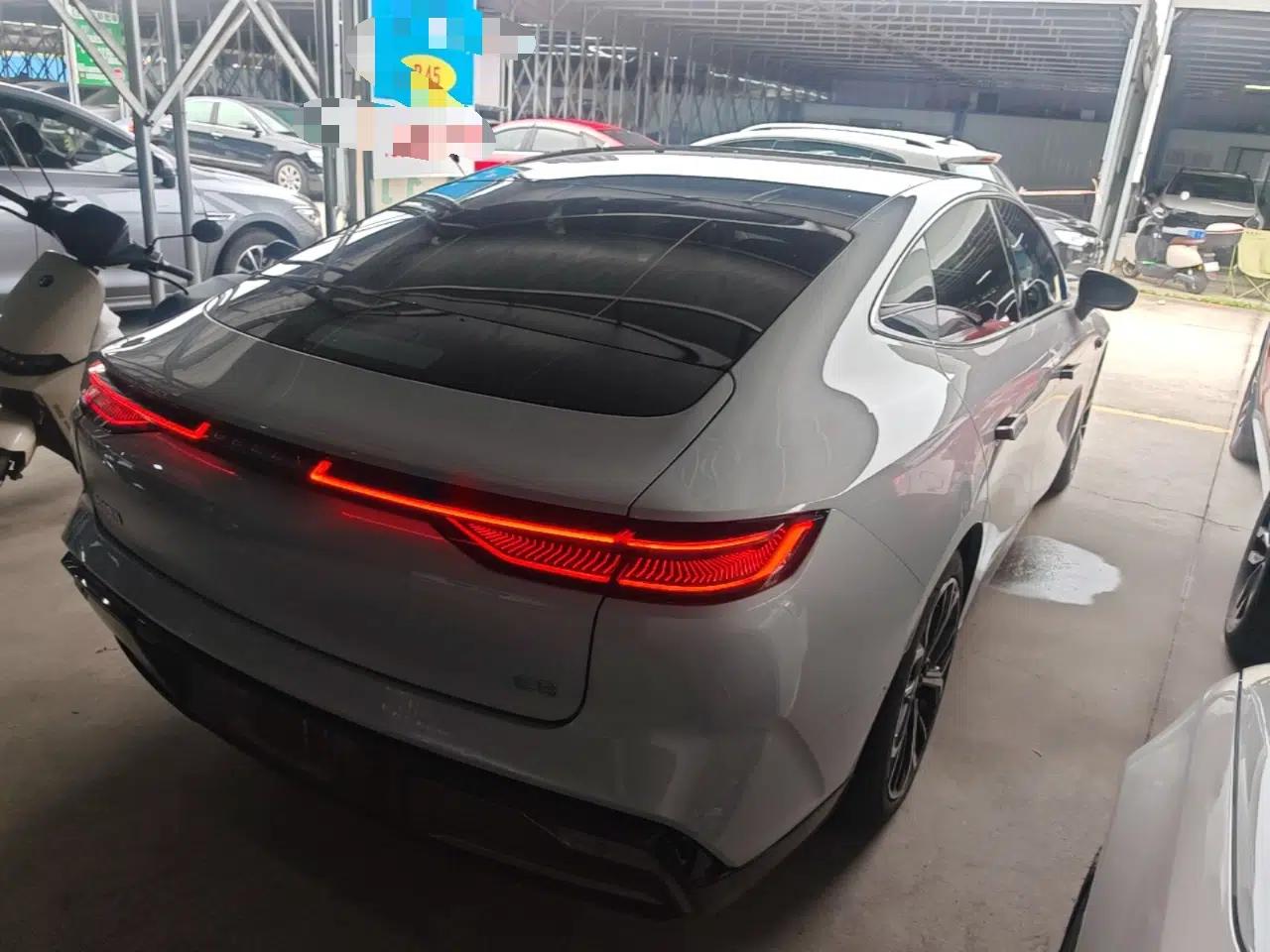 Geely Galaxy E8 2025 700 km Long-Range Intelligent Driving Version — миниатюра 6