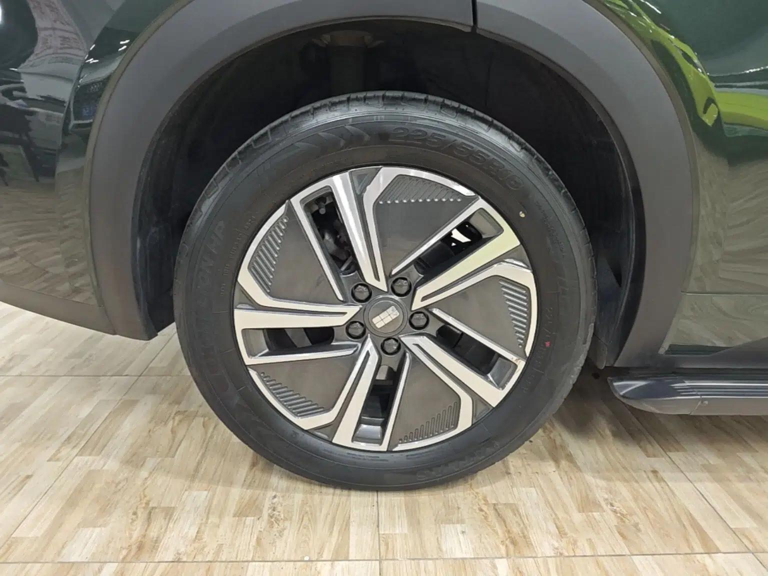Geely Galaxy Xingjian 7 EM-i 2025 120km Exploration+ Version — миниатюра 11