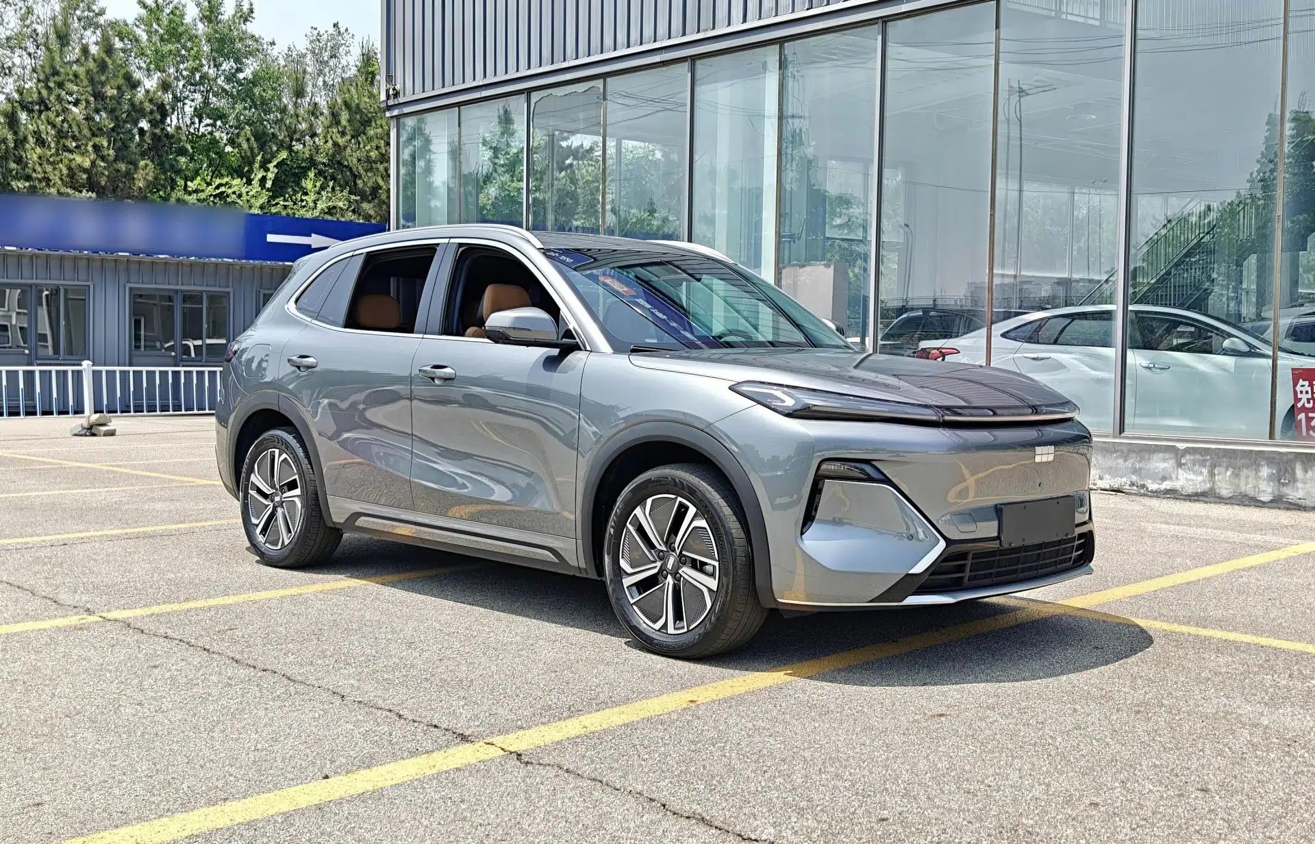 Geely Galaxy Xingjian 7 EM-i 2025 120km Exploration+ Version — миниатюра 3