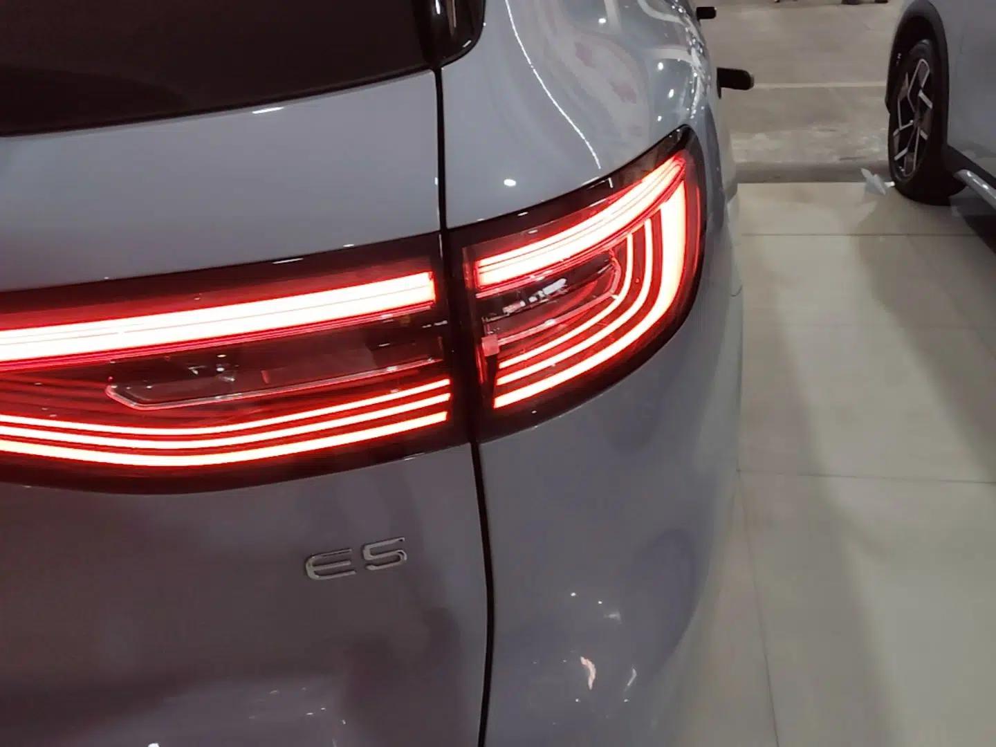 Geely Galaxy E5 2026 Model 530km Exploration Edition — миниатюра 9