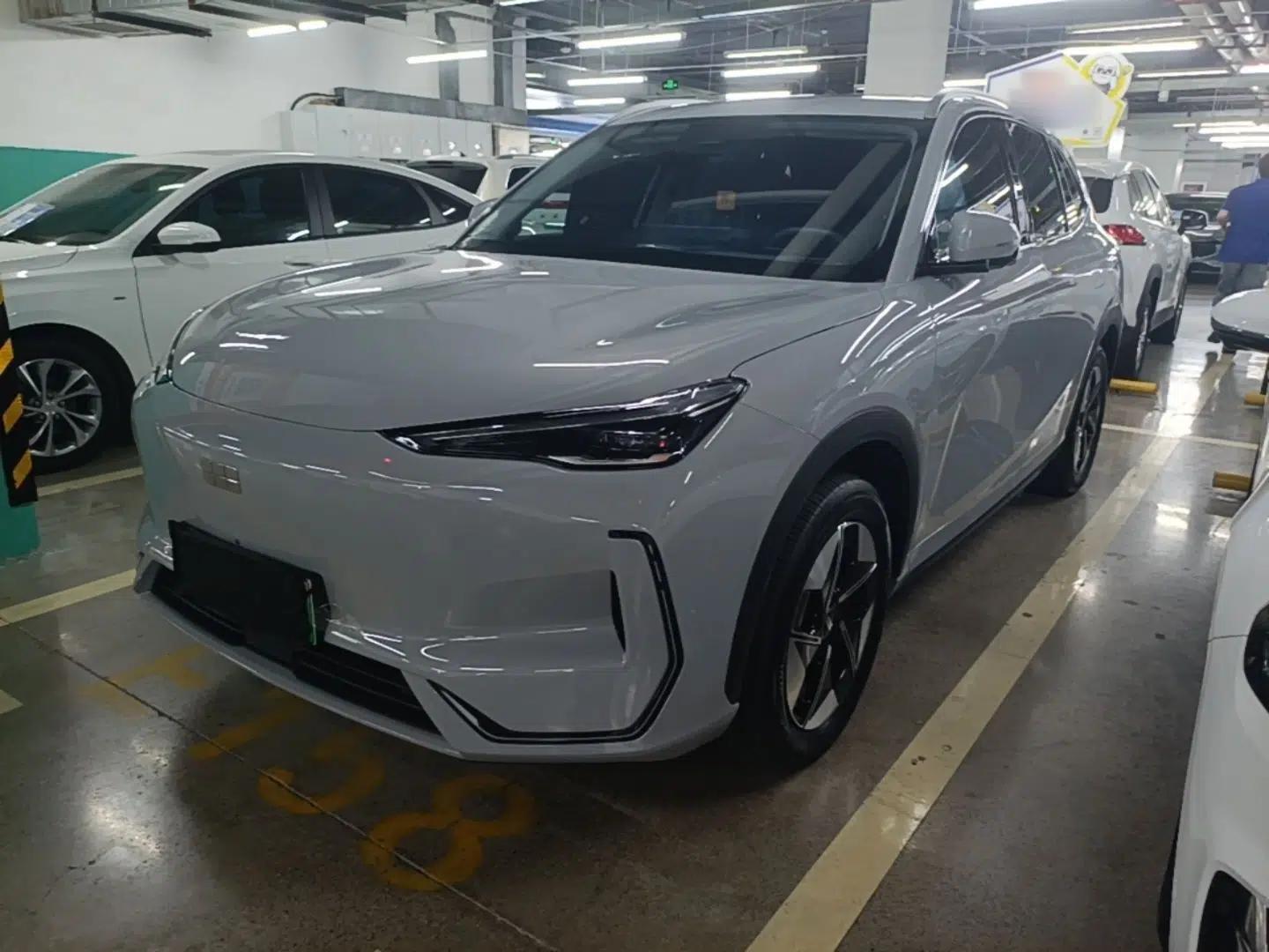 Geely Galaxy E5 2024 530 km Exploration+ Version — миниатюра 1