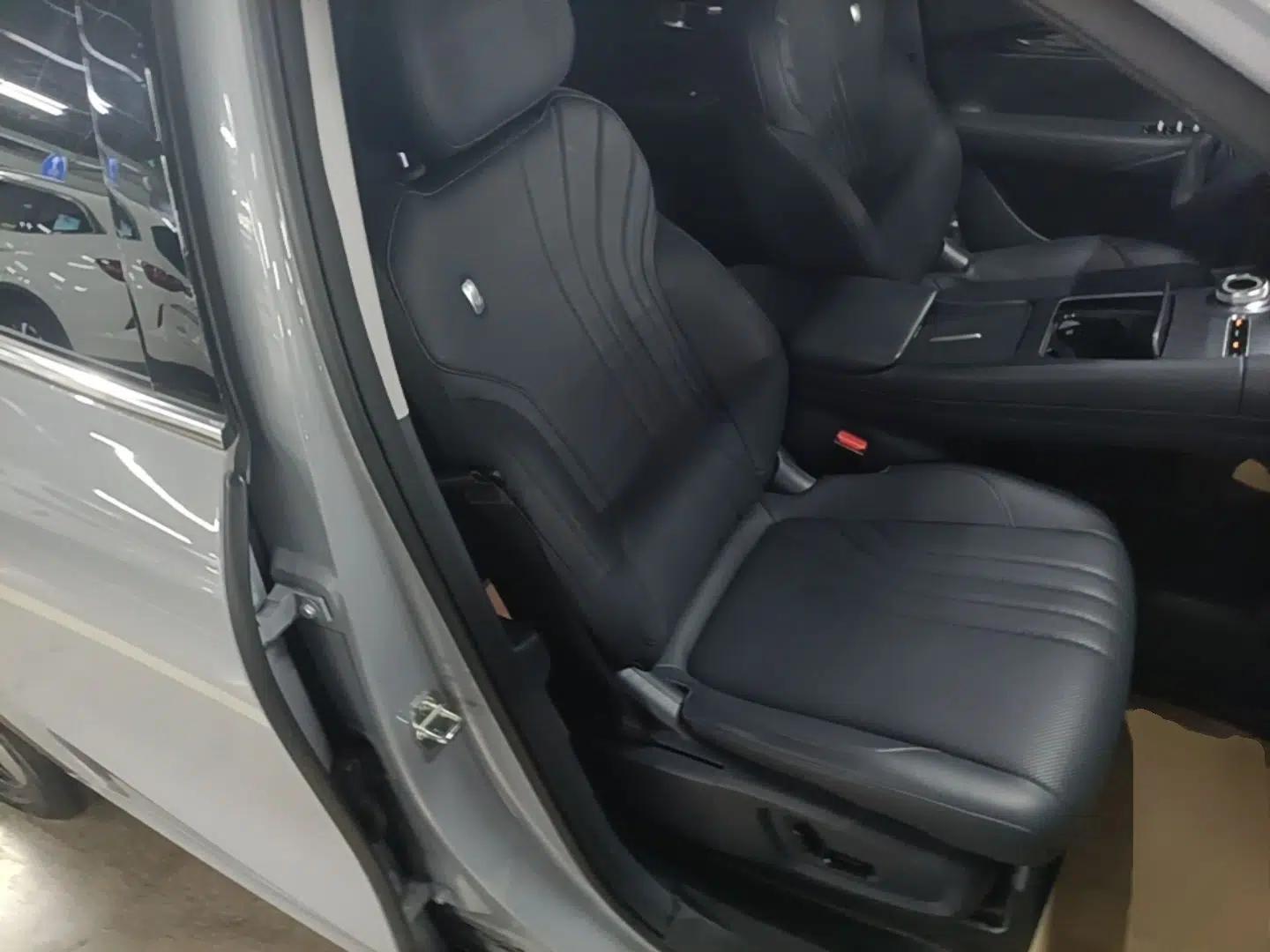 Geely Galaxy E5 2024 530 km Exploration+ Version — миниатюра 19