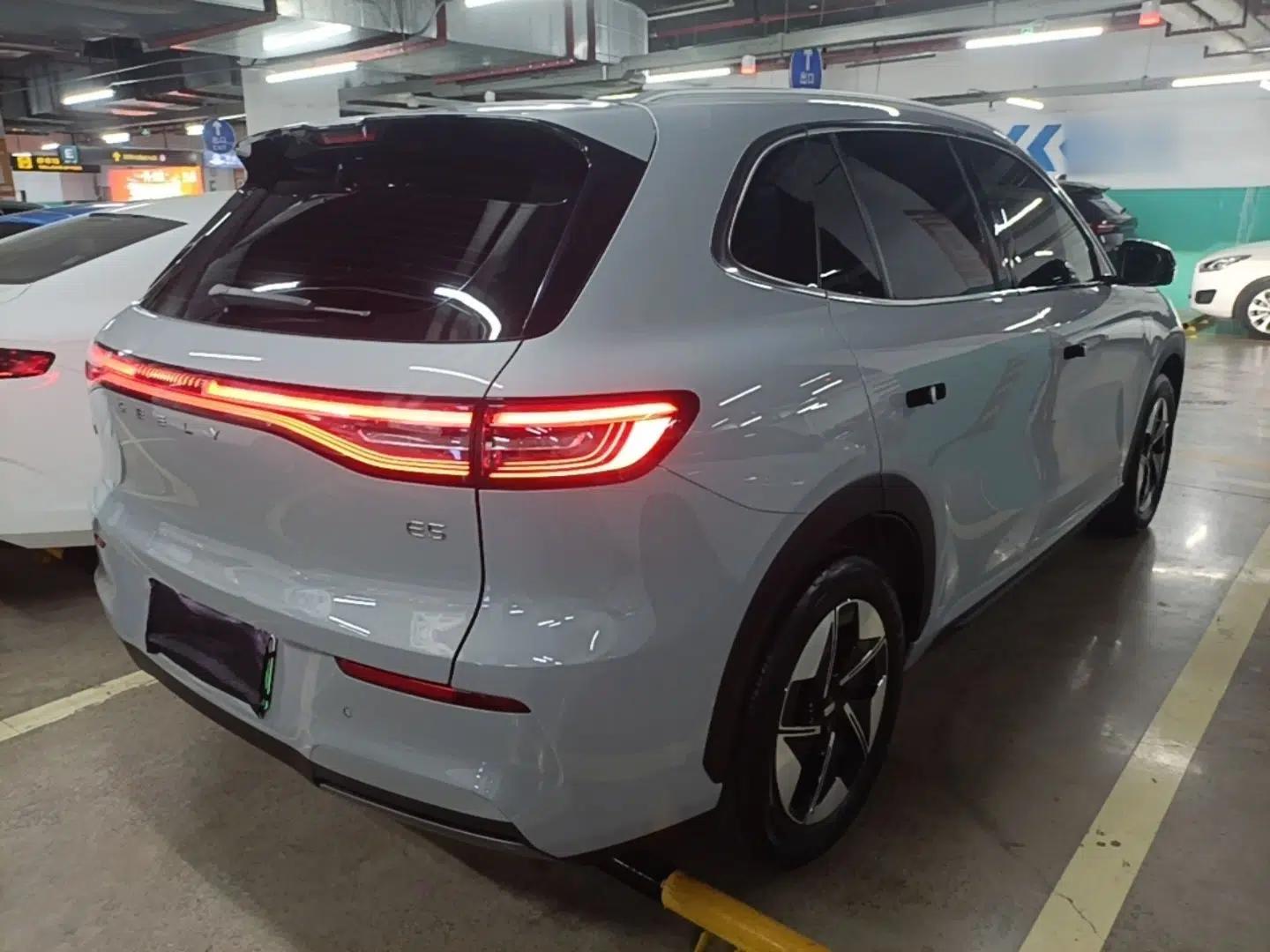 Geely Galaxy E5 2024 530 km Exploration+ Version — миниатюра 6