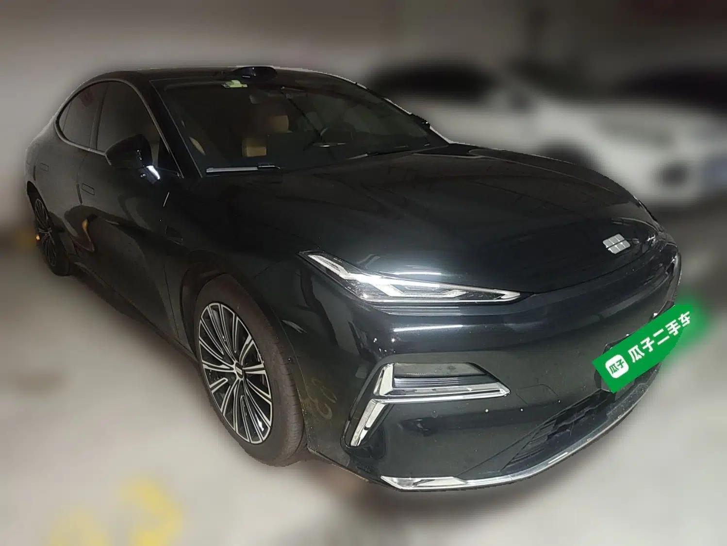 Geely Galaxy 8 2025 130km EM-P Starship Edition — миниатюра 3