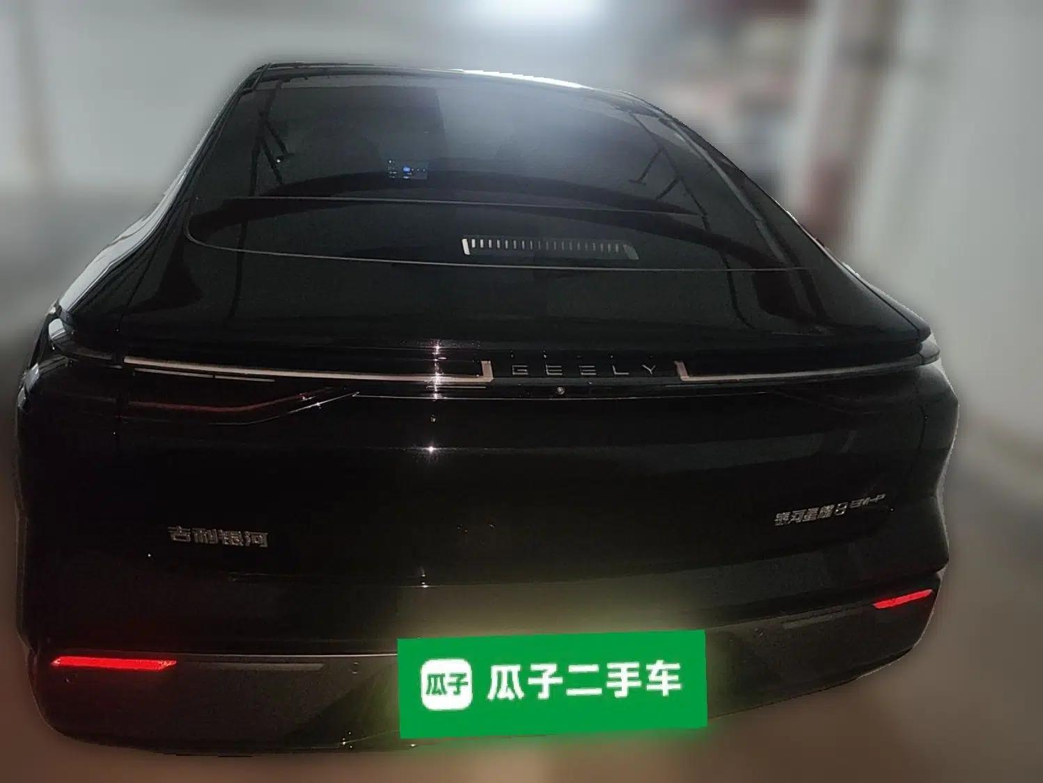 Geely Galaxy 8 2025 130km EM-P Starship Edition — миниатюра 5