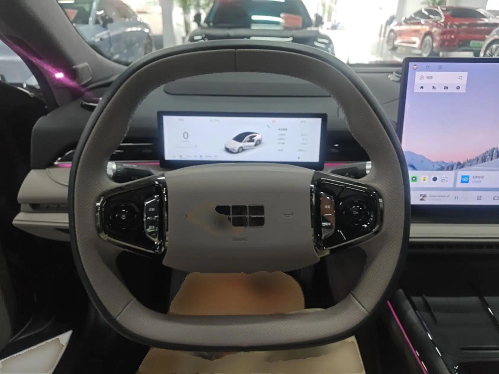 Geely Galaxy 8 2025 130km EM-P Starship Edition — миниатюра 13