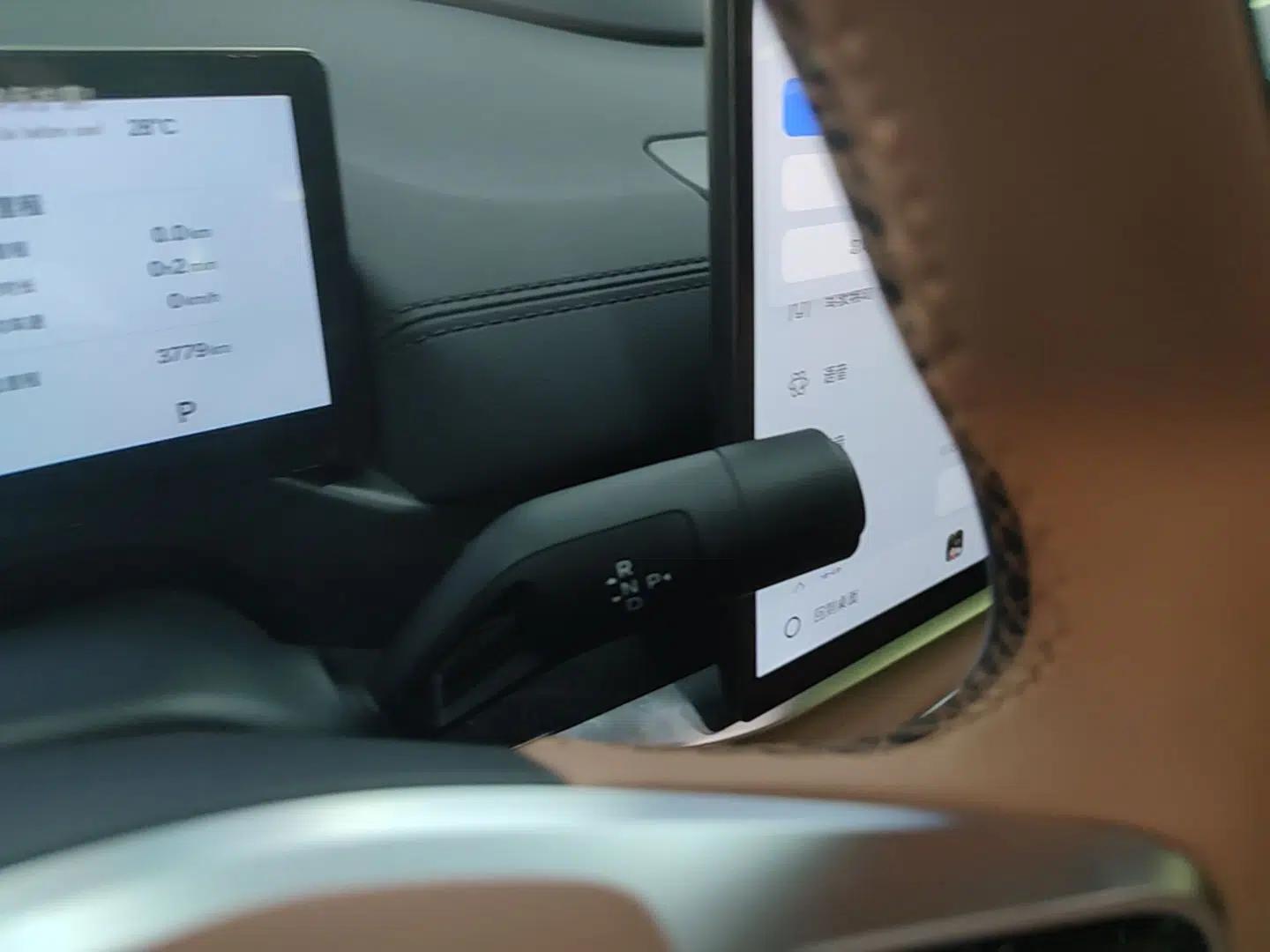 Geely Galaxy A7 2025 Model EM-i 150km Starship Edition — миниатюра 21