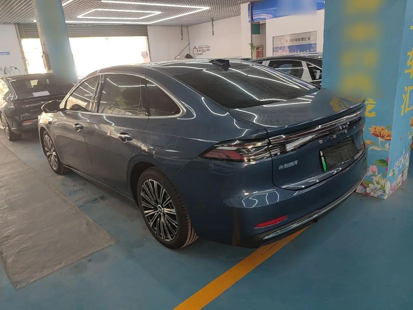 Geely Galaxy A7 2025 Model EM-i 150km Starship Edition — миниатюра 4