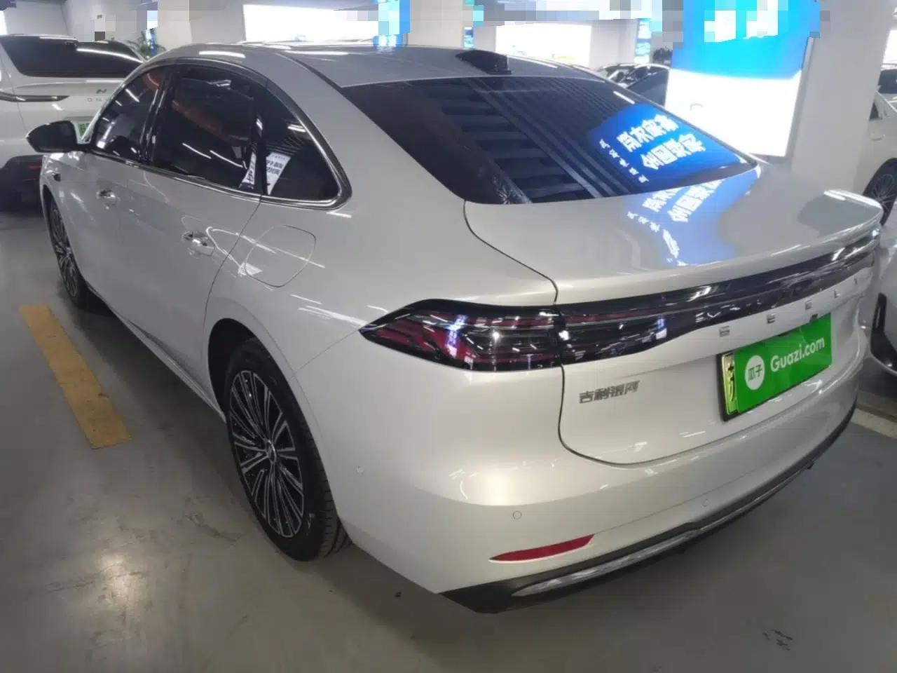 Geely Galaxy A7 2025 Model EM-i 150km Starship Edition — миниатюра 4