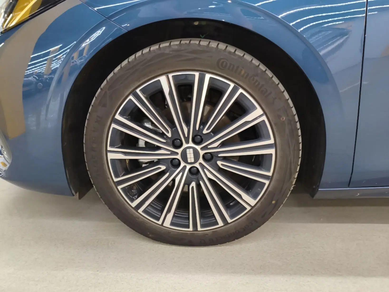 Geely Galaxy A7 2025 Model EM-i 150km Starship Edition — миниатюра 10