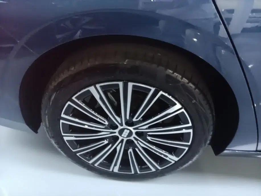 Geely Galaxy A7 2025 Model EM-i 150km Starship Edition — миниатюра 11