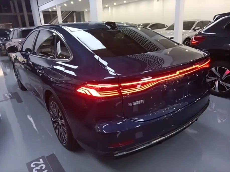 Geely Galaxy A7 2025 Model EM-i 150km Starship Edition — миниатюра 4