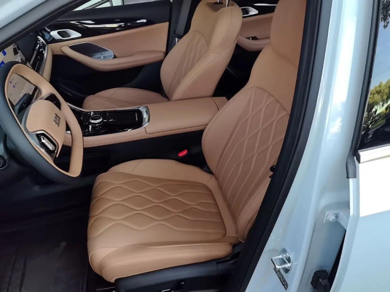 Geely Galaxy A7 2025 Model EM-i 150km Starship Edition — миниатюра 22