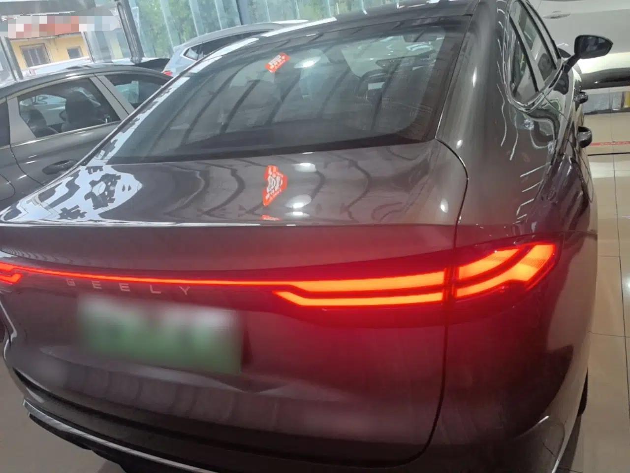 Geely Galaxy Stellar 6 2026 Model 125km Long-range Edition — миниатюра 5