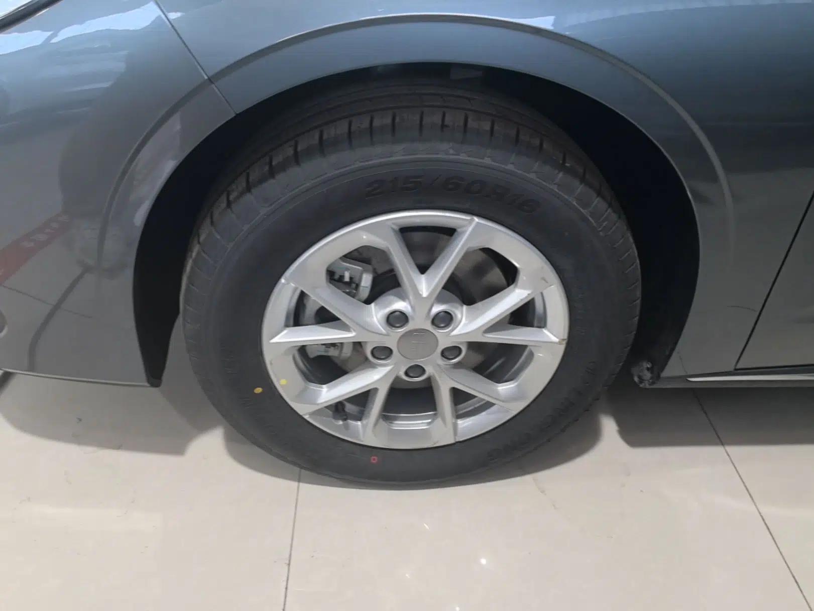 Geely Galaxy Stellar 6 2026 Model 125km Long-range Edition — миниатюра 10