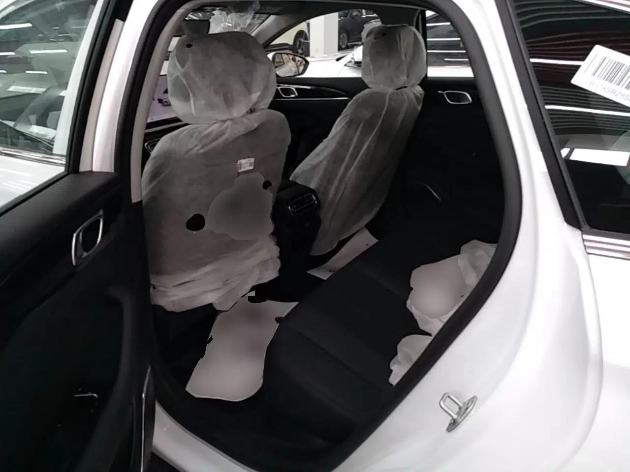Geely Galaxy Stellar 6 2026 Model 125km Long-range Edition — миниатюра 25