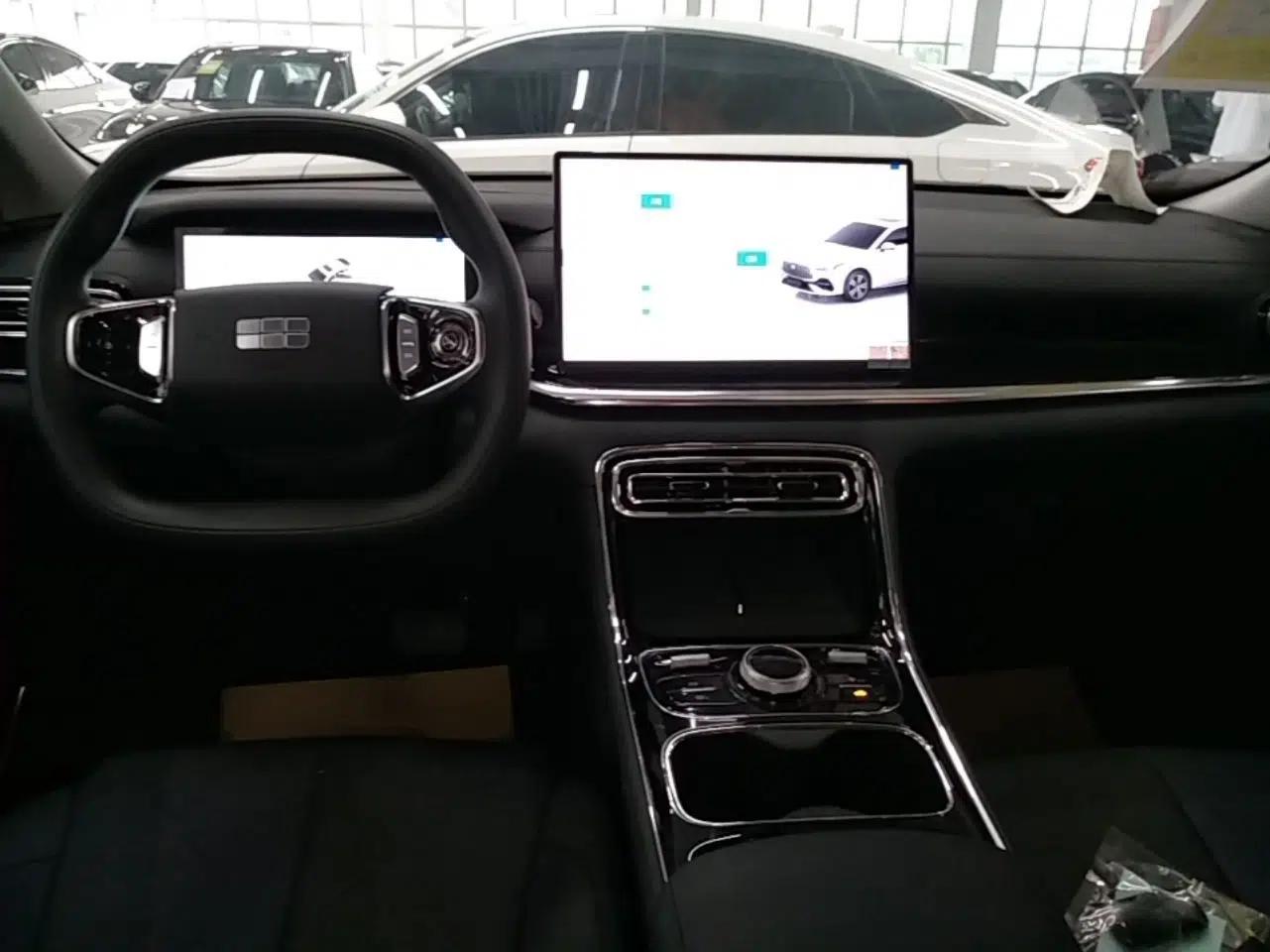 Geely Galaxy Stellar 6 2026 Model 125km Long-range Edition — миниатюра 17