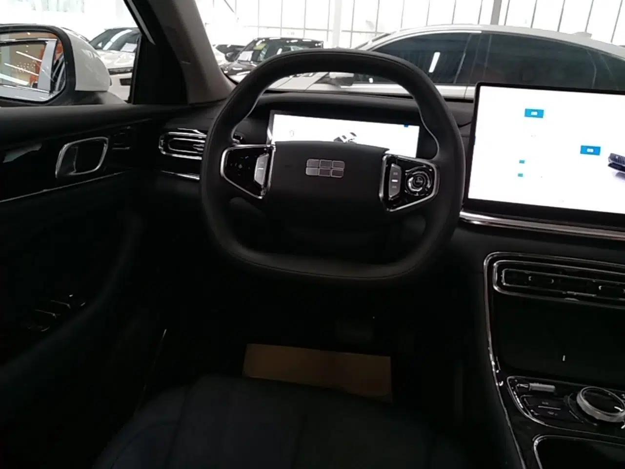 Geely Galaxy Stellar 6 2026 Model 125km Long-range Edition — миниатюра 18