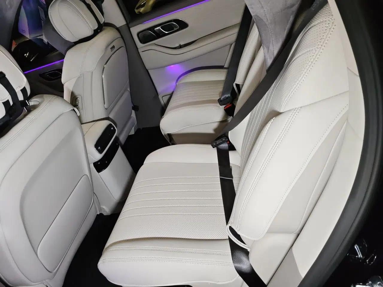 Geely Galaxy M9 2025 Model 210km Four-Wheel-Drive Leading Edition — миниатюра 17