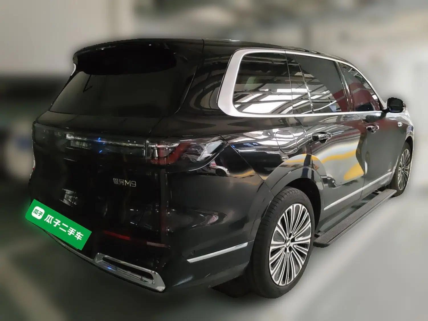 Geely Galaxy M9 2025 Model 210km Four-Wheel-Drive Leading Edition — миниатюра 6