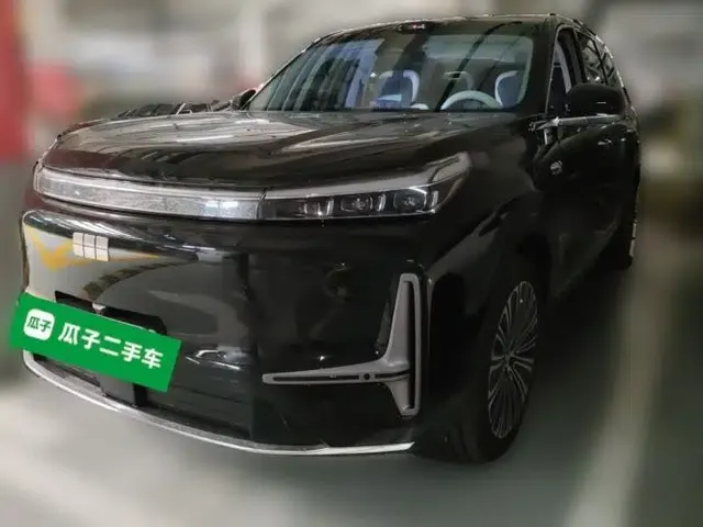 Geely Galaxy M9 2025 Model 210km Four-Wheel-Drive Leading Edition