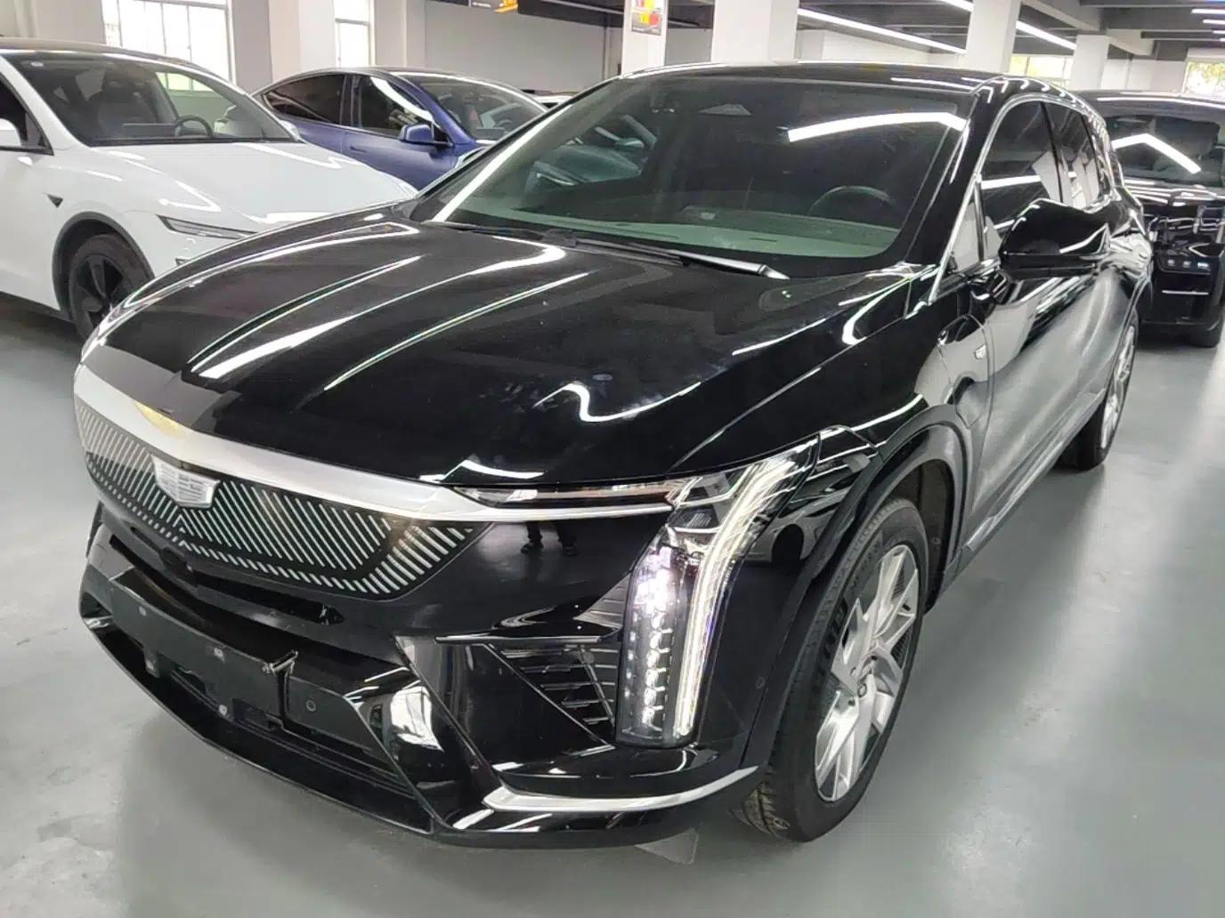 Cadillac OPTIQ 2024 Standard Range Version — миниатюра 1
