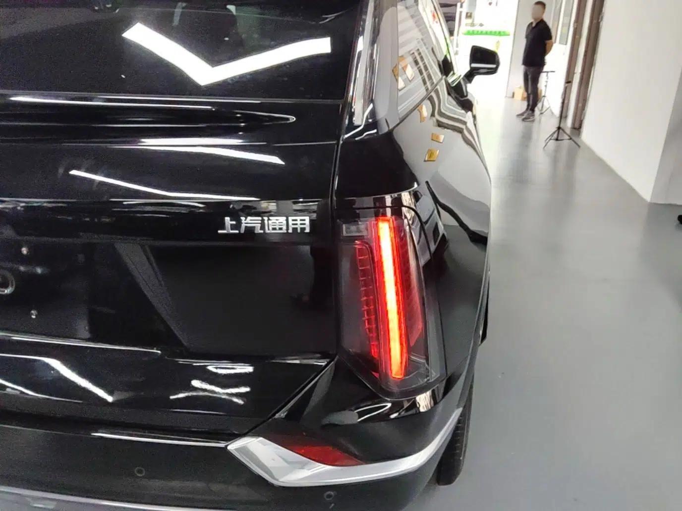 Cadillac OPTIQ 2024 Standard Range Version — миниатюра 9