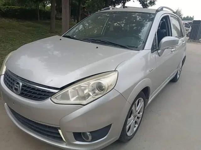 Suzuki Liana A6 2014 Hatchback 1.4L Manual Ideal Model